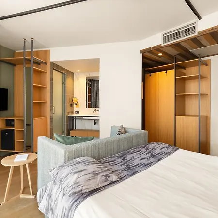 Cityhotel Wood-3